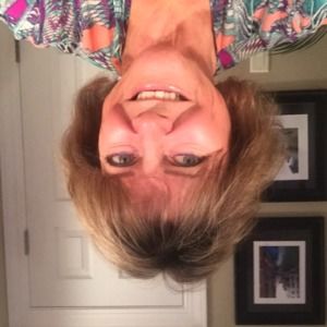 Meet your Posher, Lori